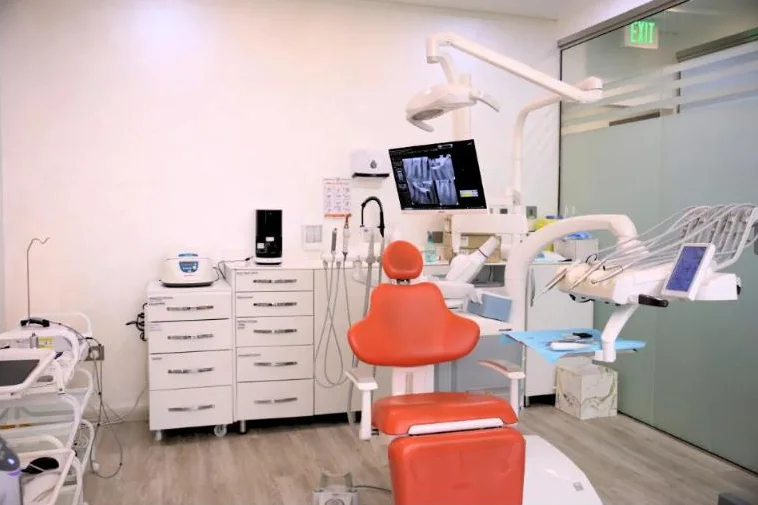 خدمات طب الأسنان